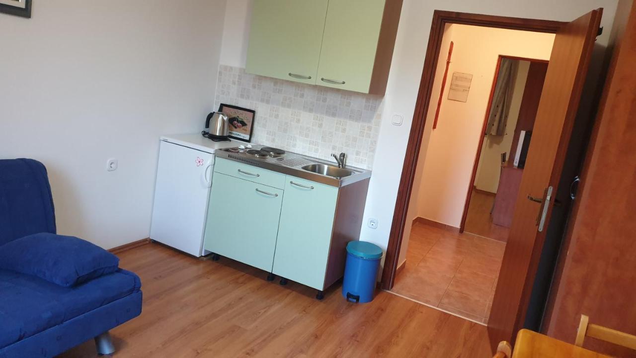 Apartments Rosa Mali Lošinj Exterior foto
